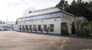 Abernethy & Spencer glasshouse in Virginia USA