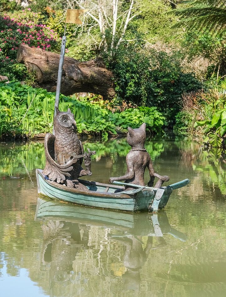 The Owl and The Pussy-Cat - Bronze Water Feature