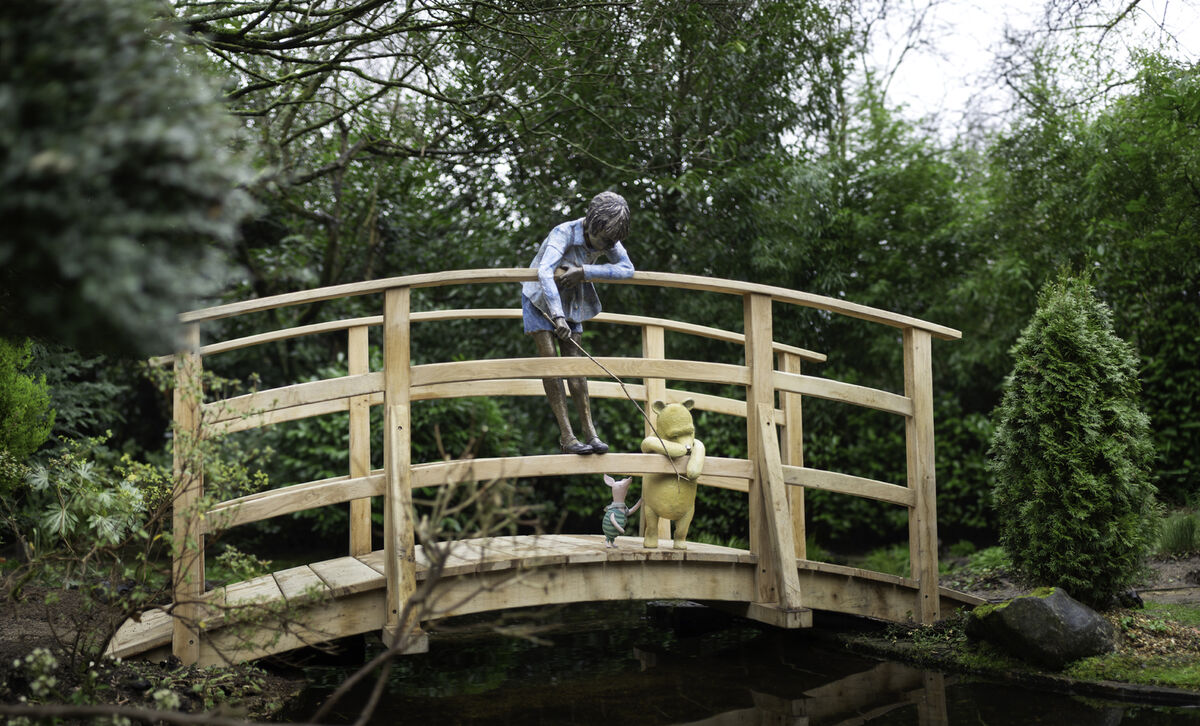Poohsticks Bridge-02.jpg