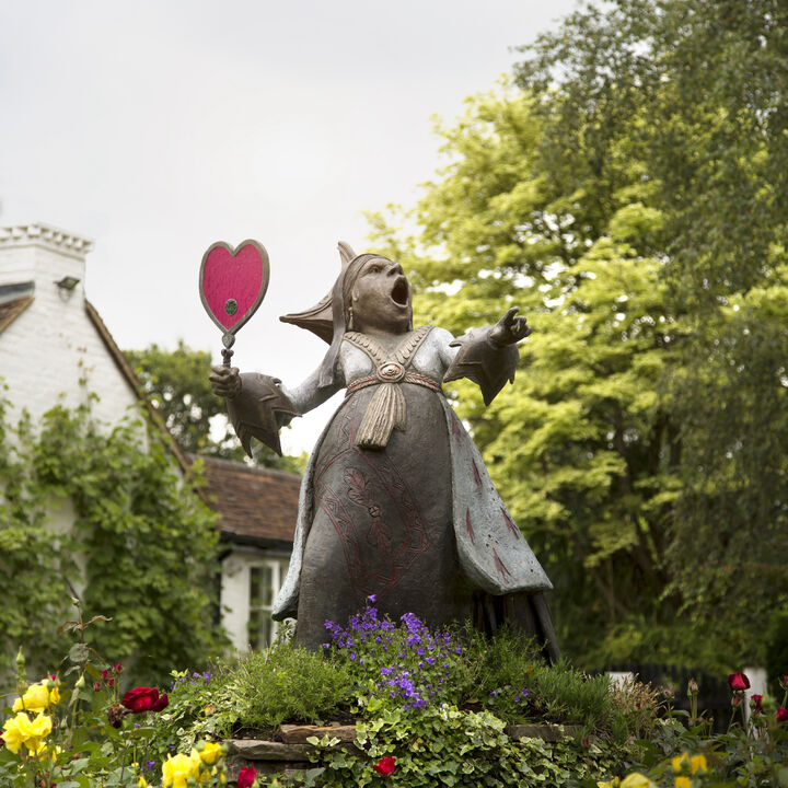 Queen o Hearts.jpg