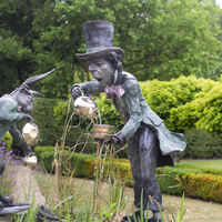 Teaparty Urn-Bronze_2.JPG