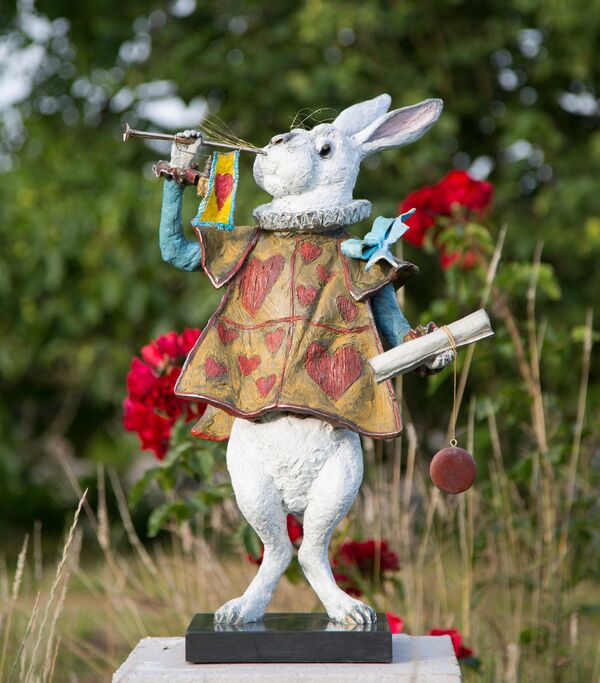 The Regal Rabbit - Bronze Garden Sculpture