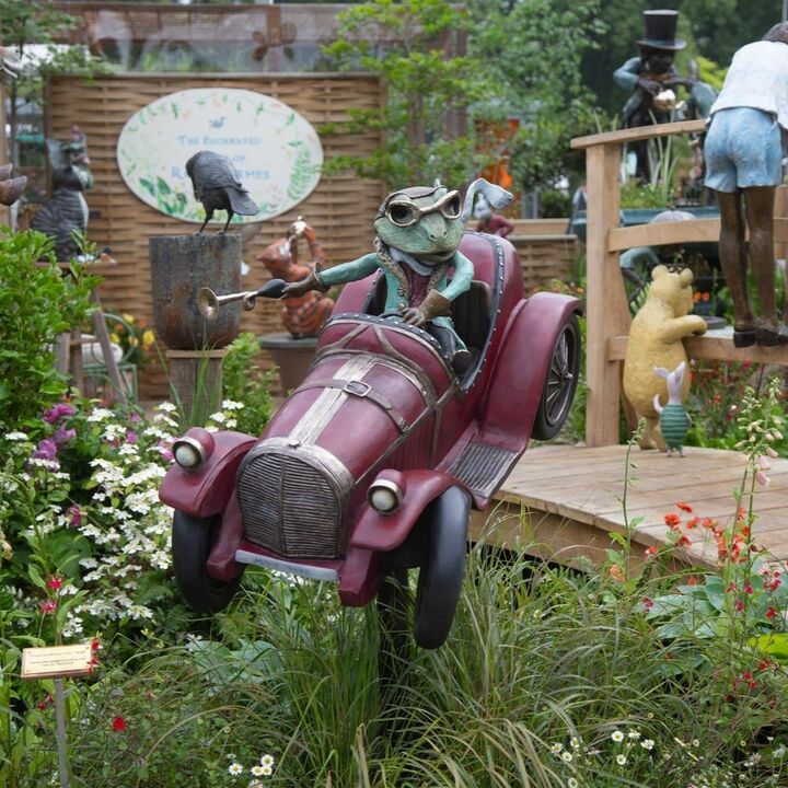 Large Toad in Motor Car - Garden Sculpture
