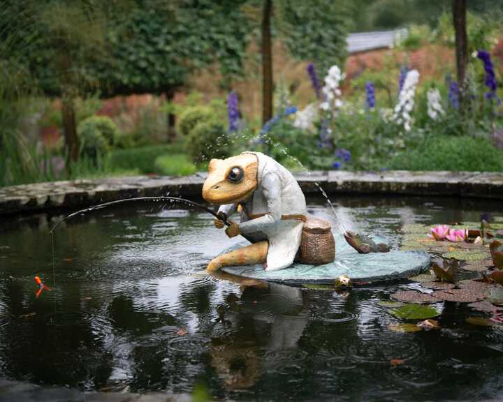 Mr Jeremy Fisher Water Feature